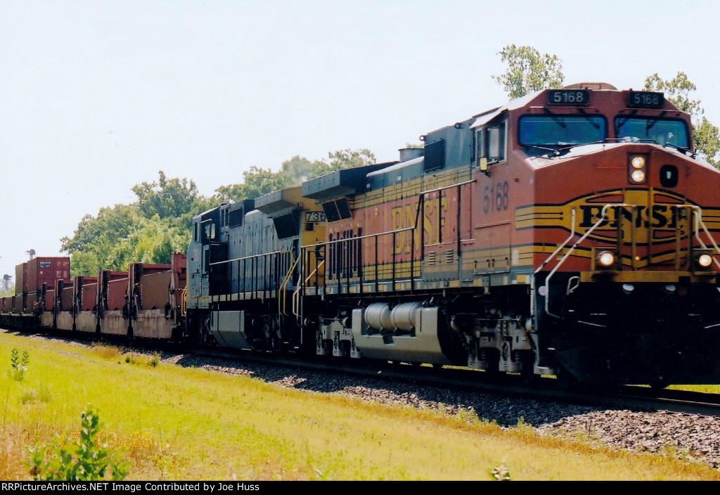 BNSF 5168 West